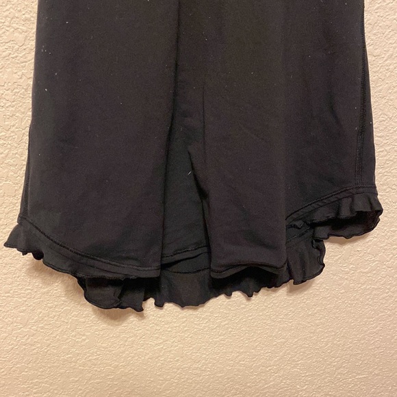 ❤️ 2 for $10 Lululemon Black Razorback Top - Picture 2 of 8